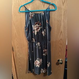 Maurice’s Grey/Floral dress
